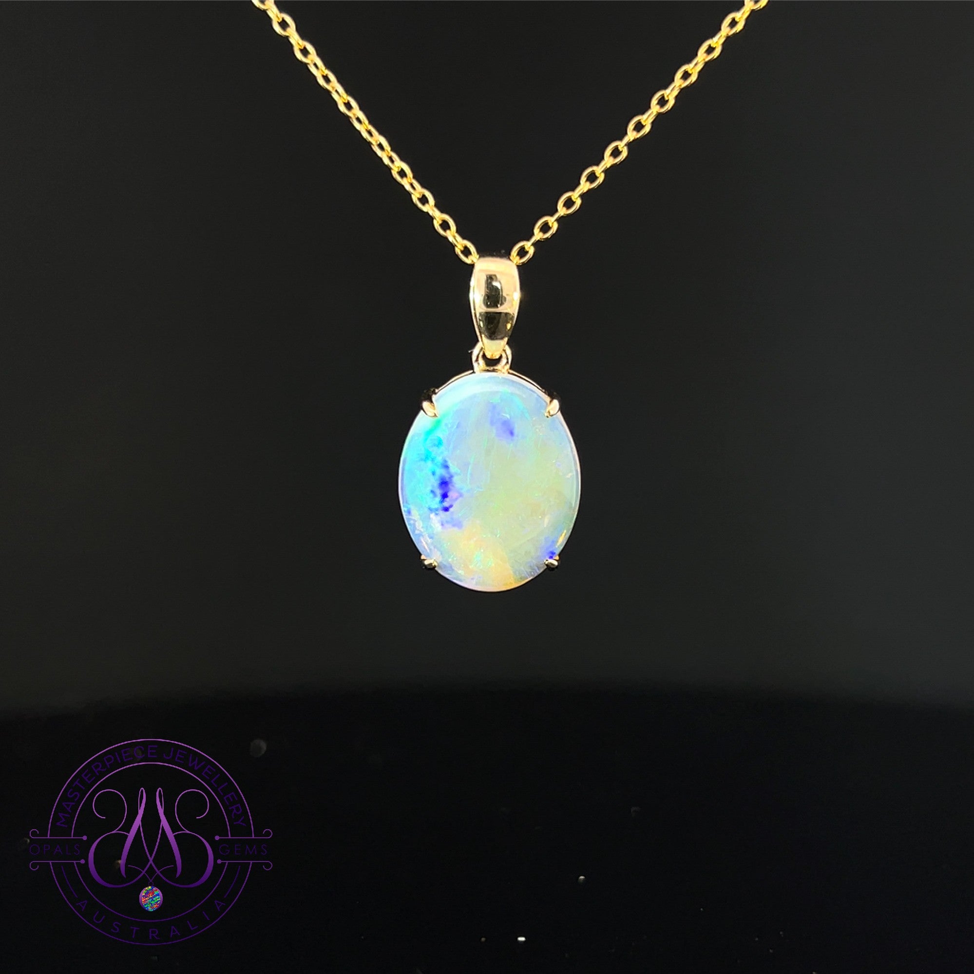 9kt Yellow Gold Solitaire Opal 4.1ct pendant
