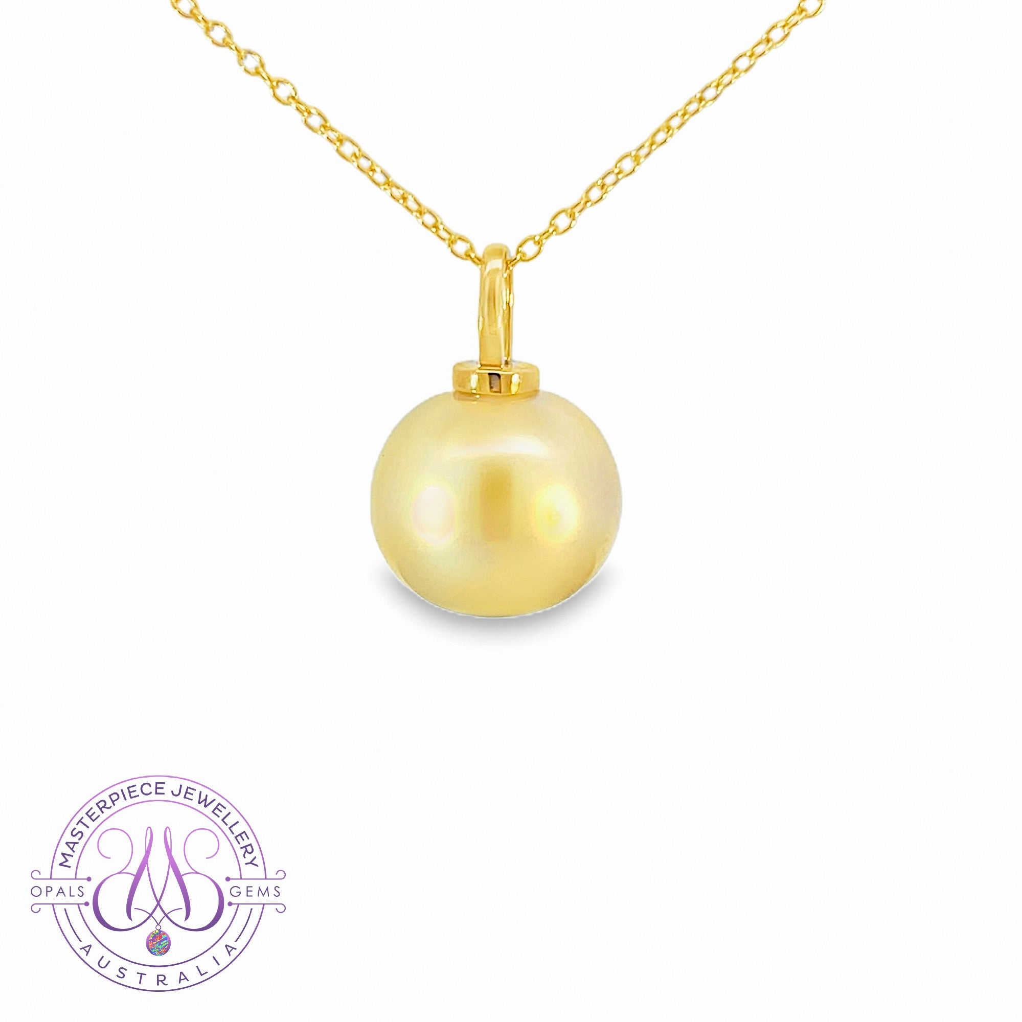 18kt Yellow Gold South Sea Pearl 13mm pendant