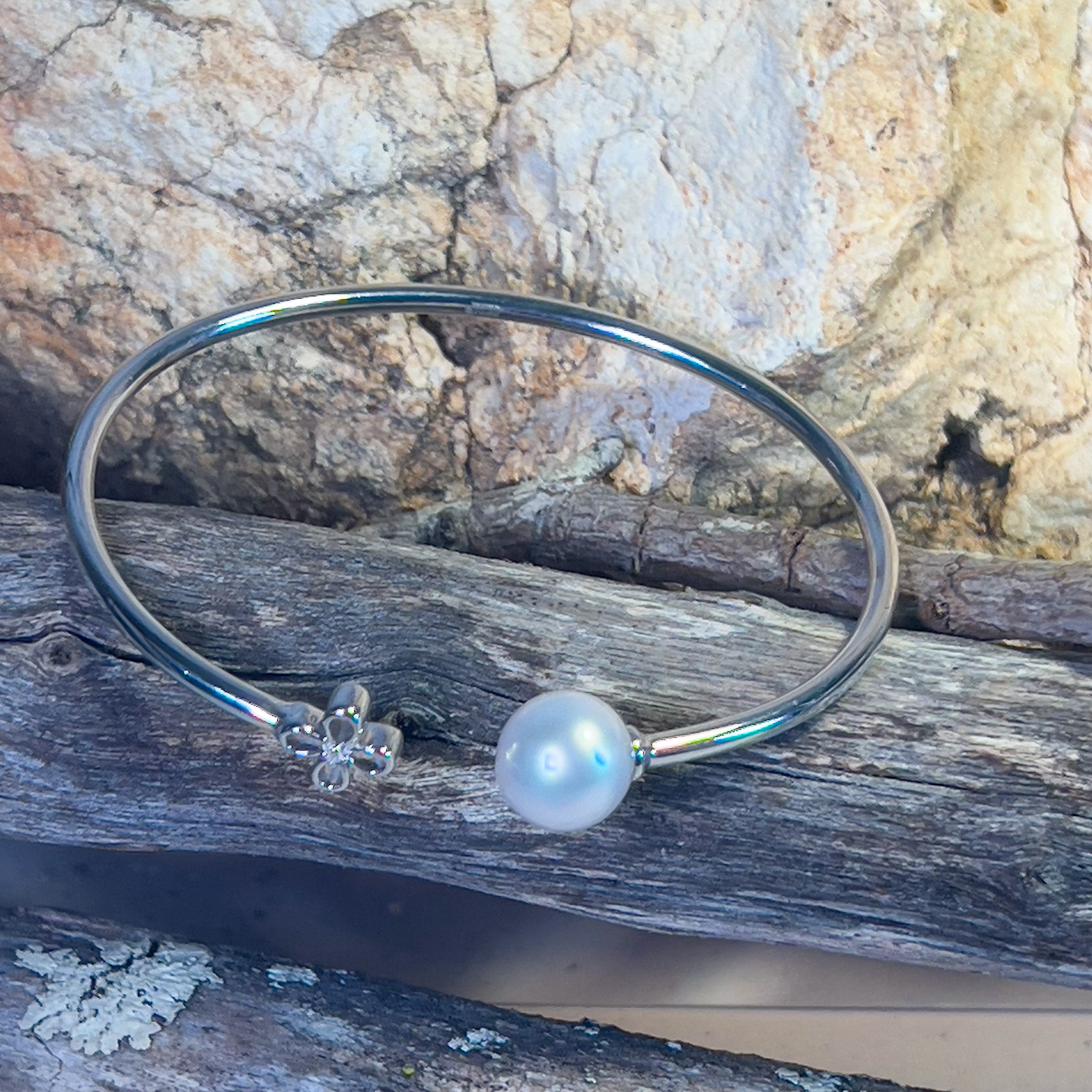 Sterling Silver bangle 9mm South Sea Pearl open design - Masterpiece Jewellery Opal & Gems Sydney Australia | Online Shop