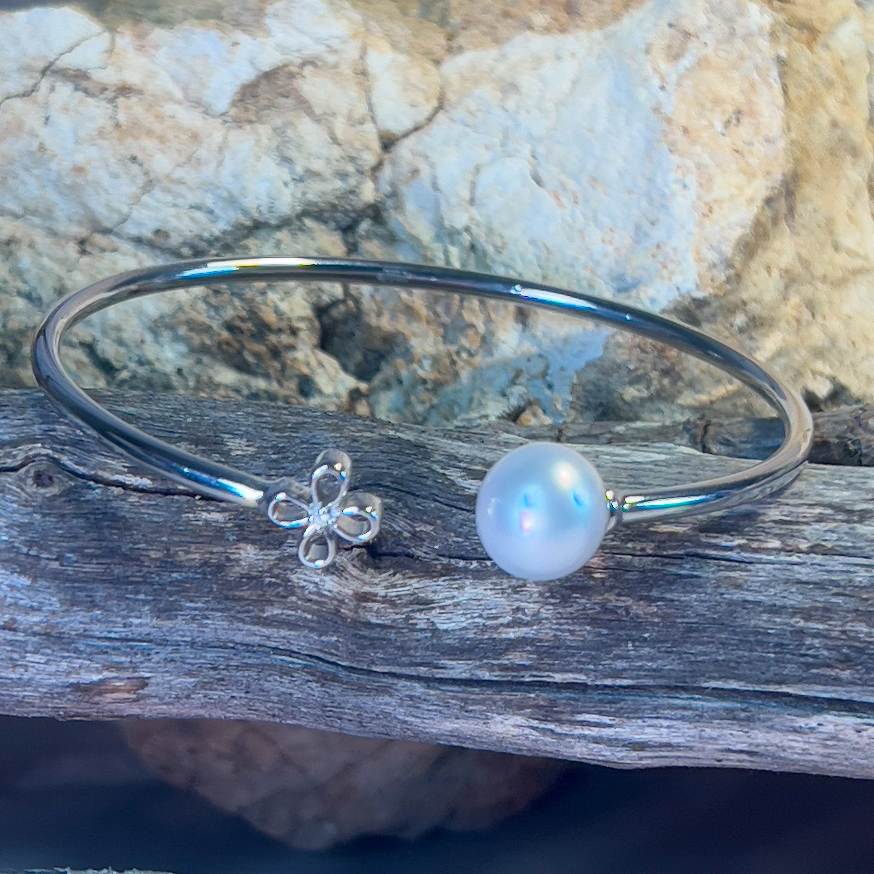 Sterling Silver bangle 9mm South Sea Pearl open design - Masterpiece Jewellery Opal & Gems Sydney Australia | Online Shop