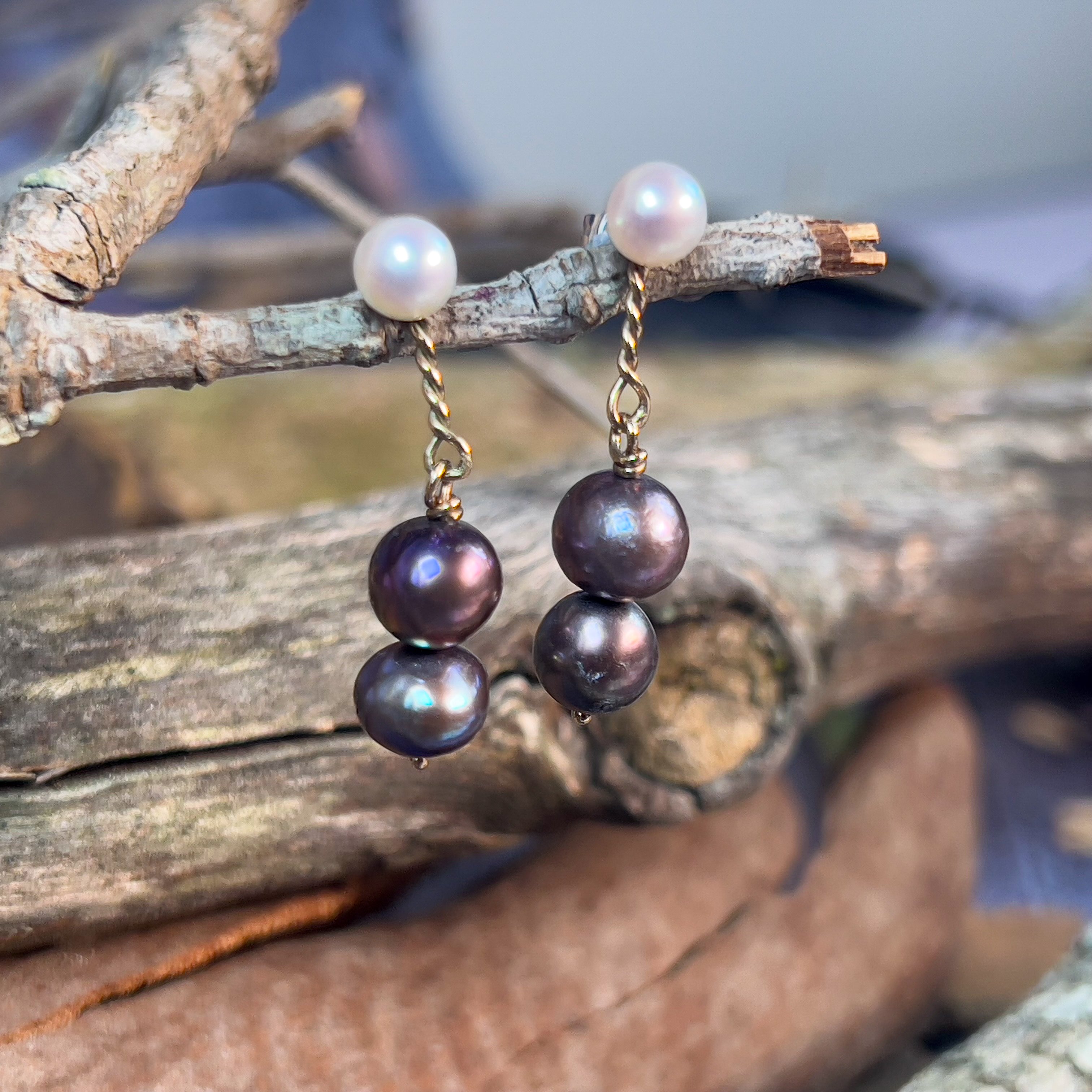 14kt White and Yellow Gold dangling White and Black Pearl earrings - Masterpiece Jewellery Opal & Gems Sydney Australia | Online Shop