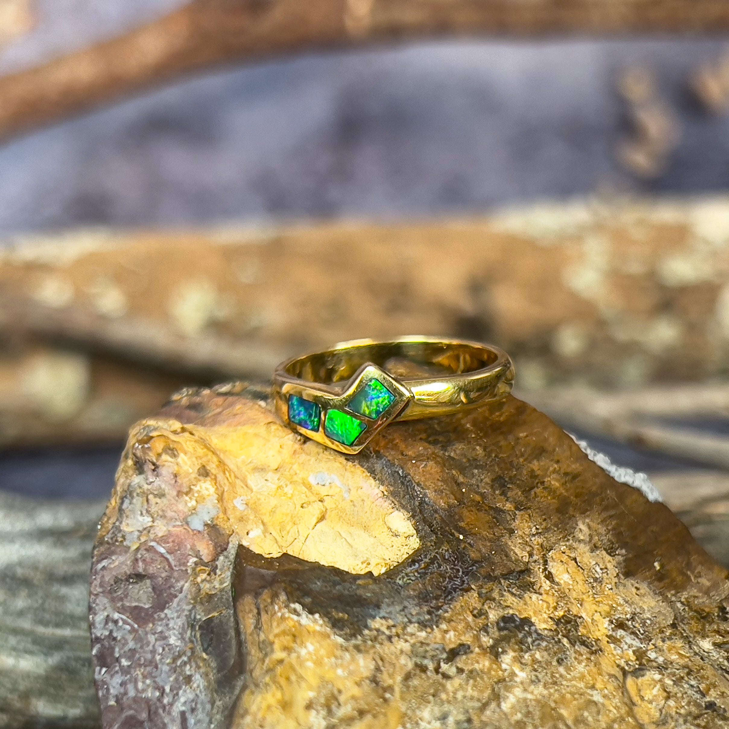 One 18kt Yellow Gold Opal inlay shaped ring band - Masterpiece Jewellery Opal & Gems Sydney Australia | Online Shop