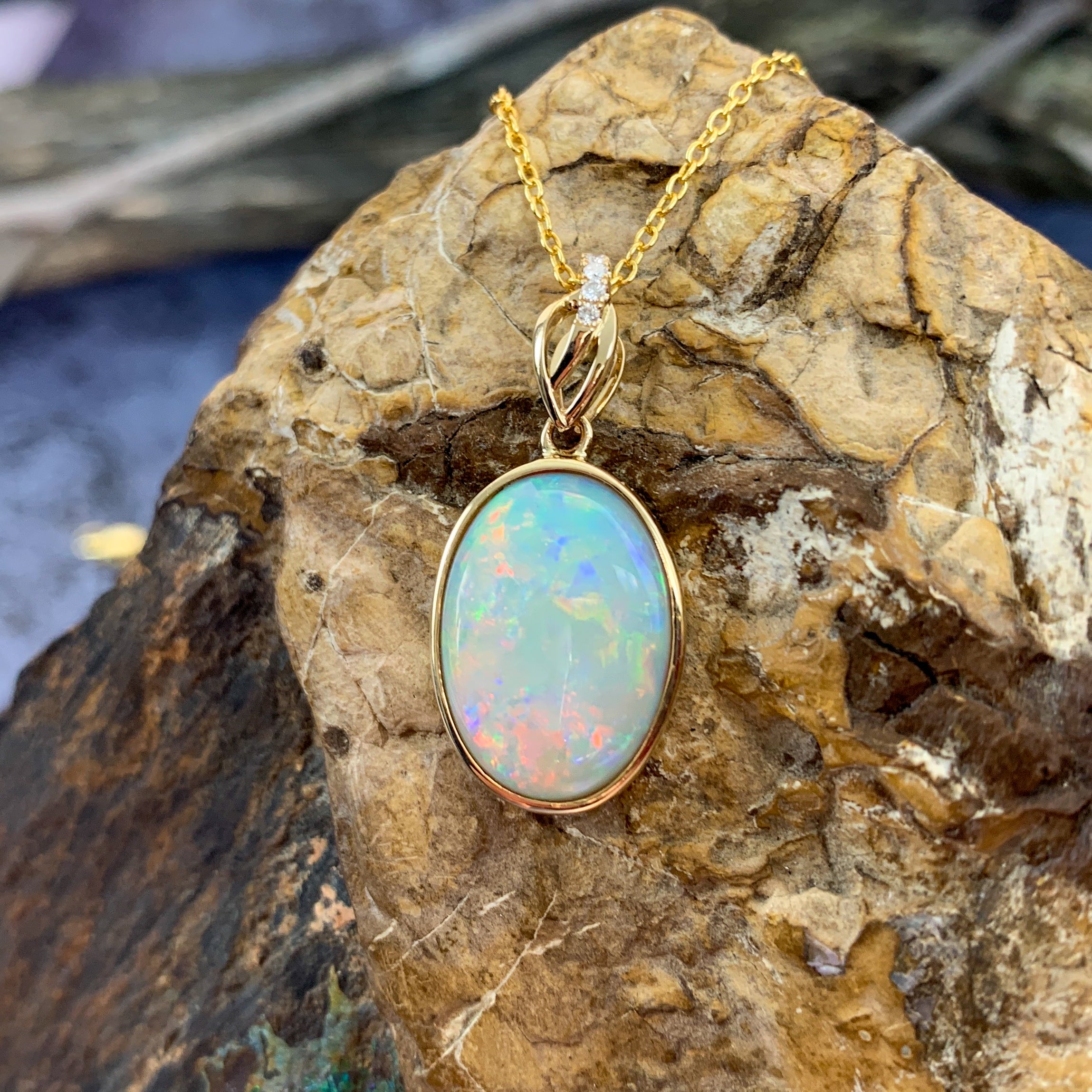 14kt Yellow Gold pendant White Opal and Diamond - Masterpiece Jewellery Opal & Gems Sydney Australia | Online Shop