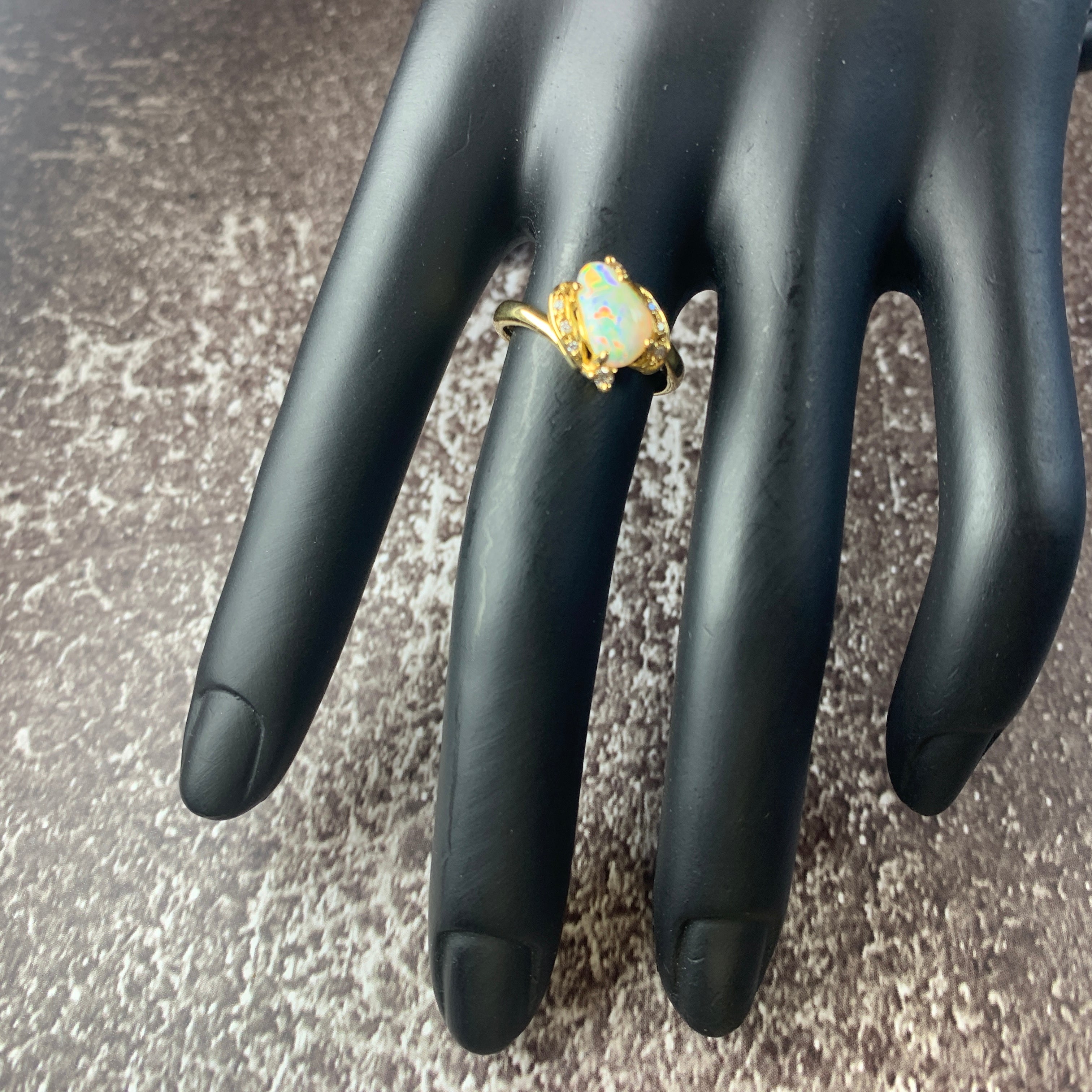 18kt Yellow Gold Fire Opal 0.82ct and Diamond 0.08ct ring - Masterpiece Jewellery Opal & Gems Sydney Australia | Online Shop