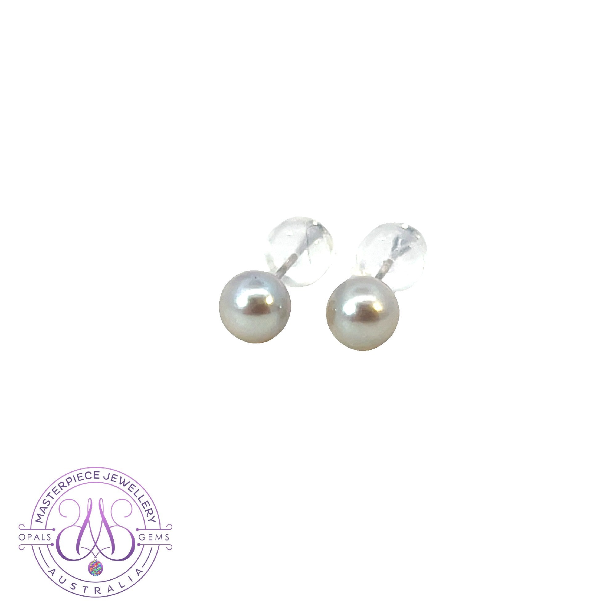 18kt White Gold 5-5.5mm Akoya pearl studs 