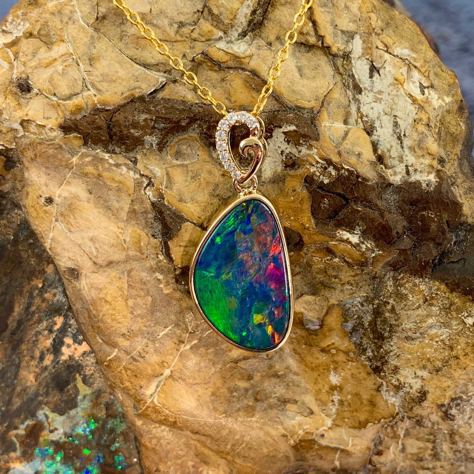 14kt Yellow Gold Red Opal doublet and diamond loop pendant - Masterpiece Jewellery Opal & Gems Sydney Australia | Online Shop