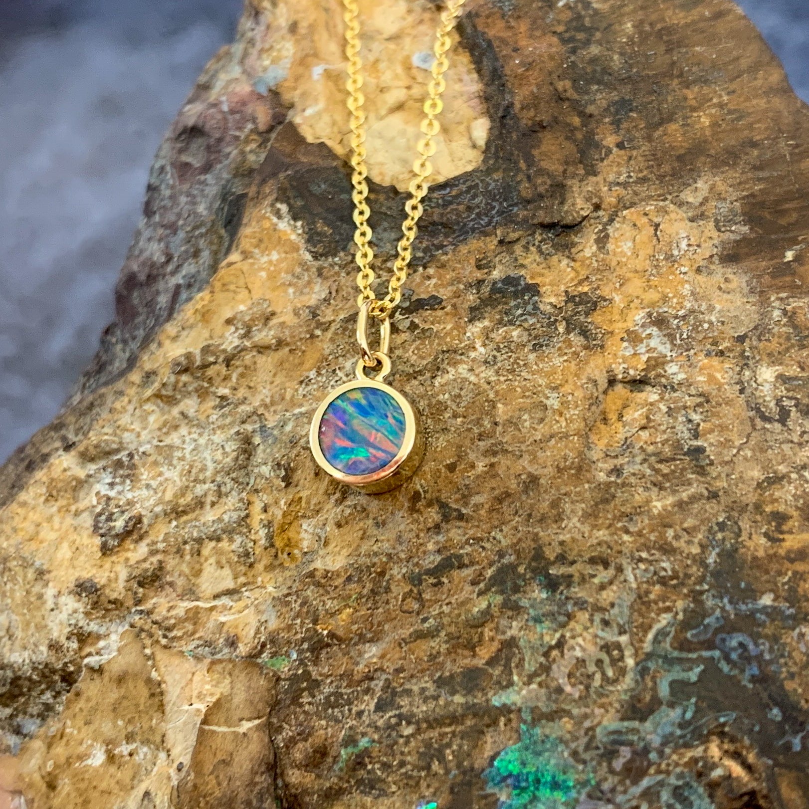 14kt Yellow Gold 5.7mm Round Opal doublet pendant - Masterpiece Jewellery Opal & Gems Sydney Australia | Online Shop