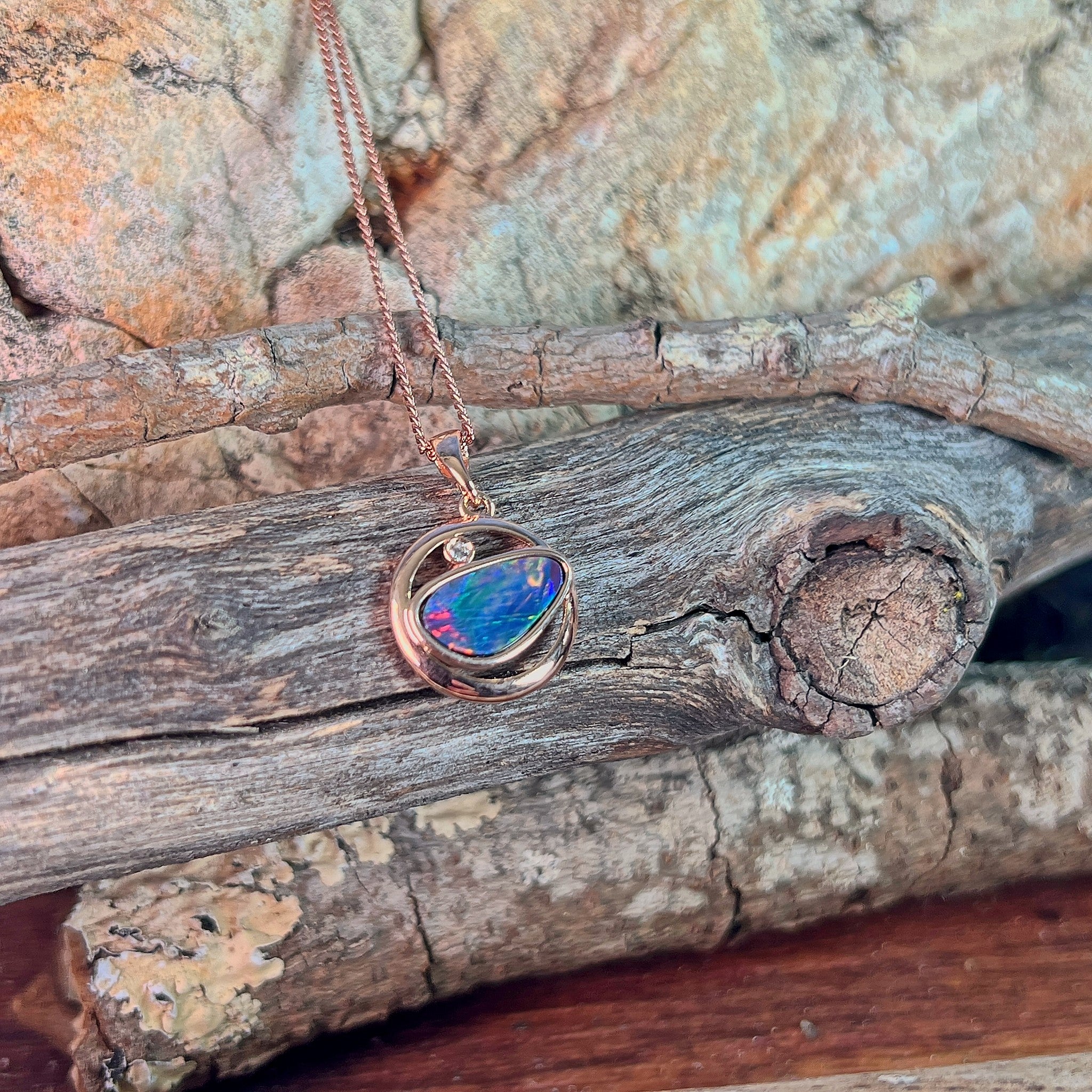 rose gold-plated silver Australian opal doublet pendant with a 12 x 11mm freeform stone