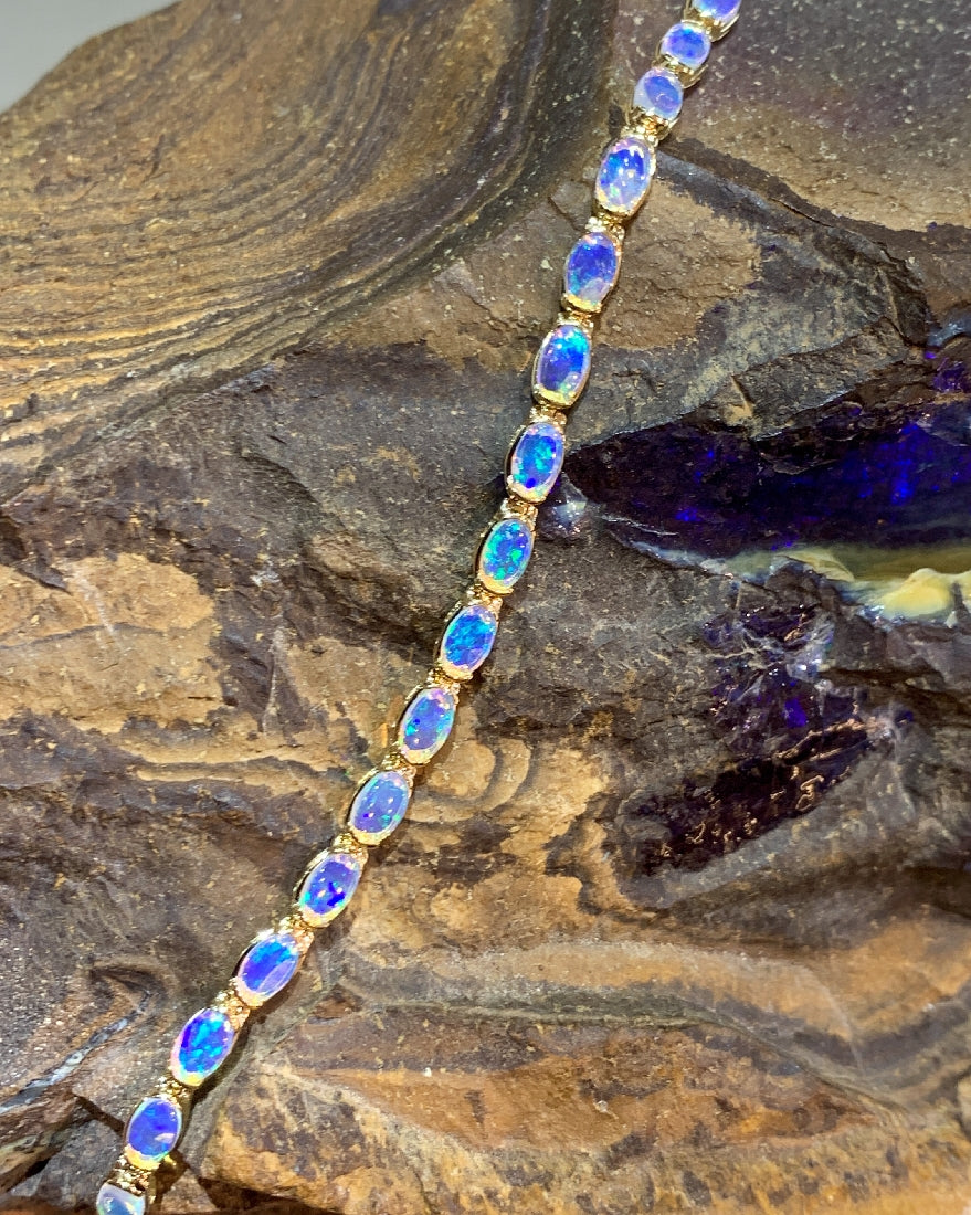 14kt Yellow Gold Opal bracelet - Masterpiece Jewellery Opal & Gems Sydney Australia | Online Shop